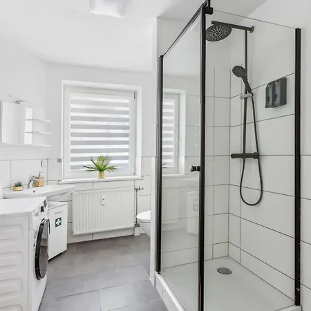 Апартаменты Modernes City-apartment Zentral Am Hasselbachplatz