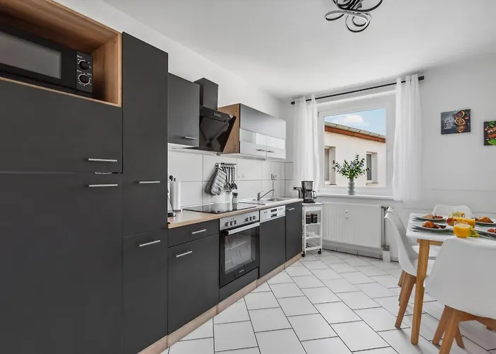 Stylisches City-apartment Zentral Am Hasselbachplatz