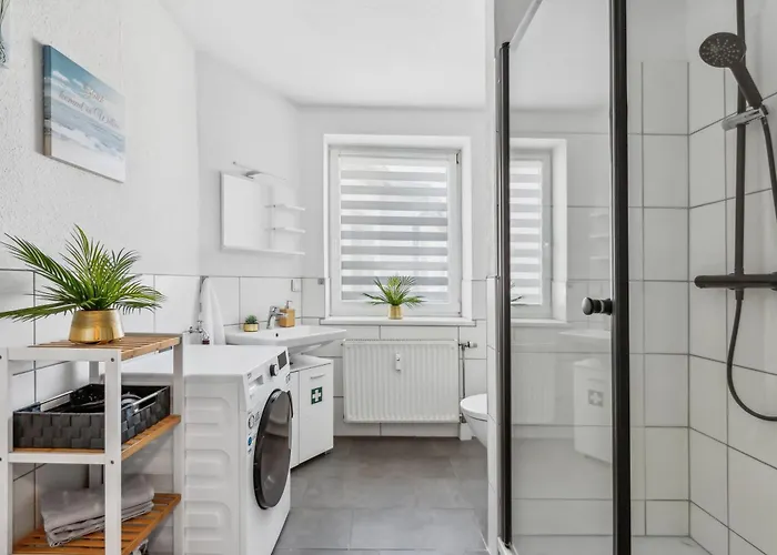 Modernes City-apartment Zentral Am Hasselbachplatz アパート マクデブルク